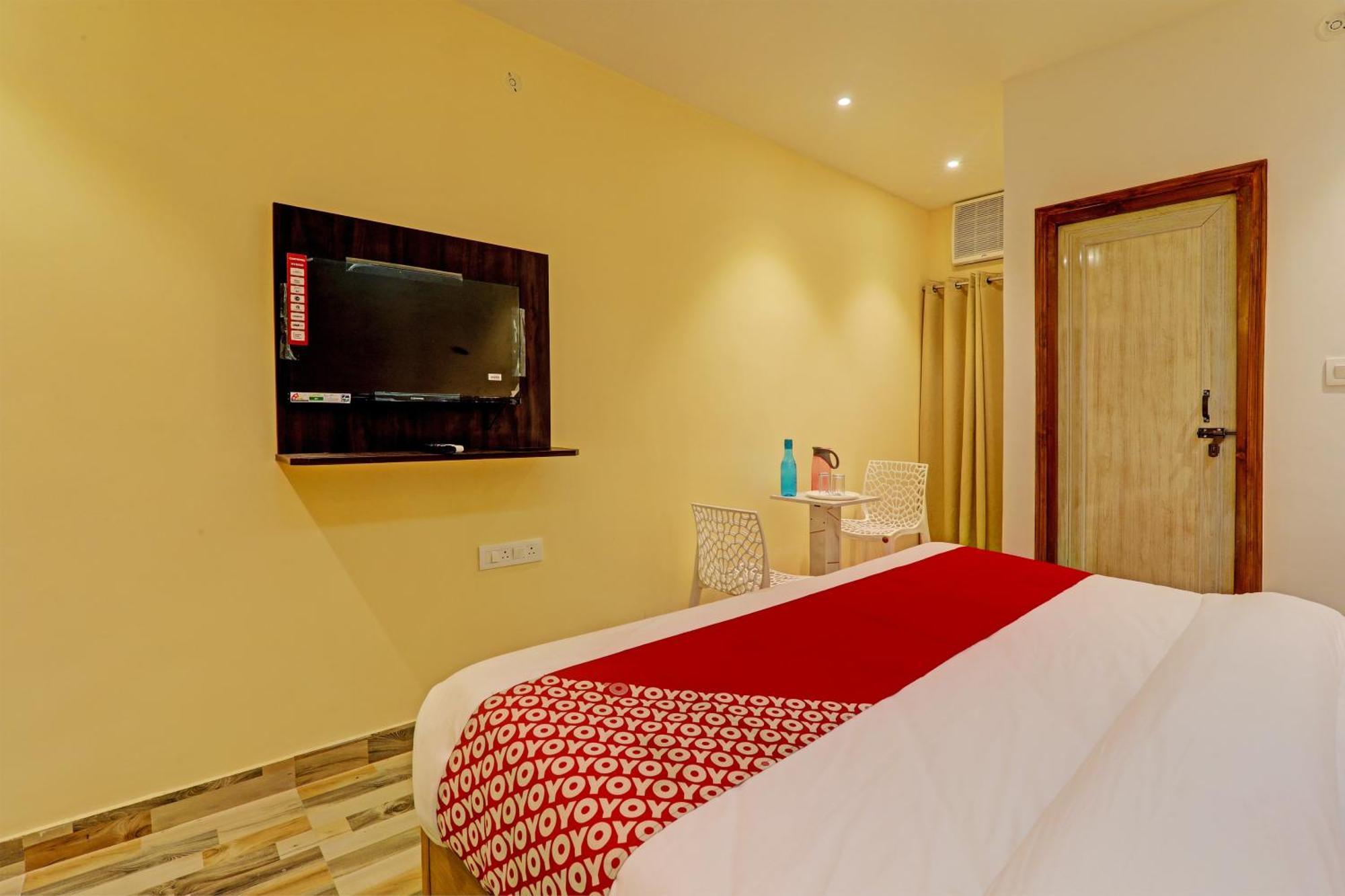 Hotel O Royal Regency Palace Gorakhpur Exterior foto
